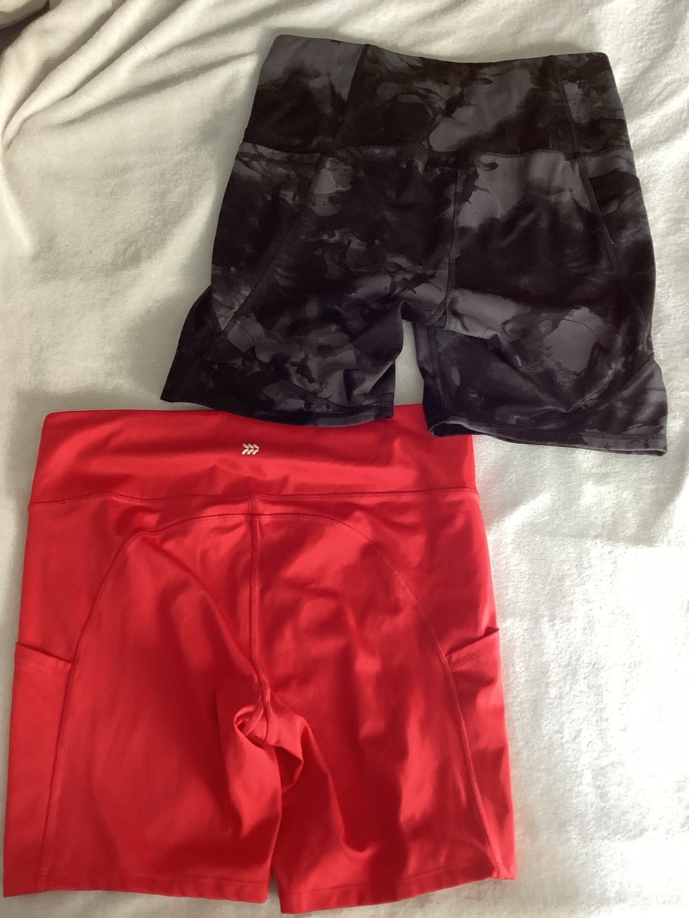 All in Motion Black Camo and Bright Red Athletic Bike Shorts duo XL